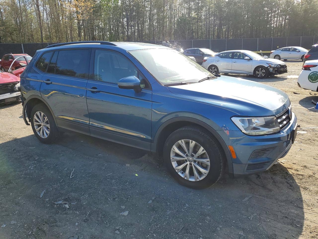 Volkswagen Tiguan S