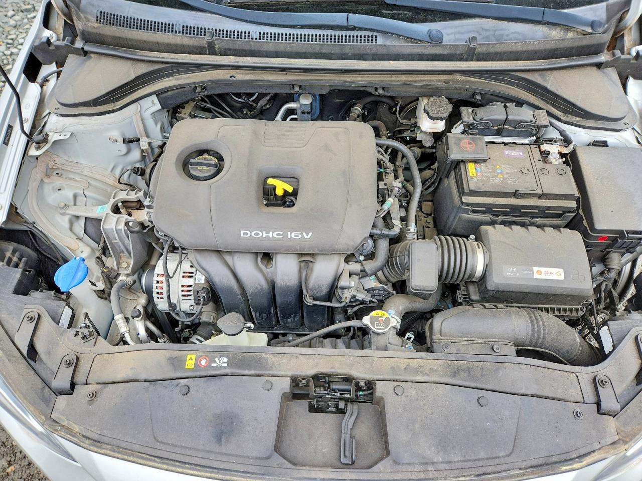 Hyundai ELANTRA Sel