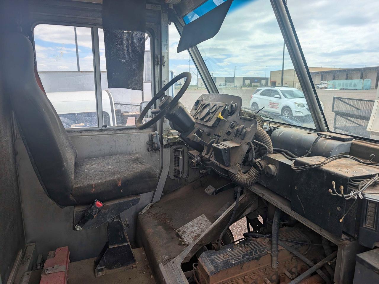 Freightliner Chassis M Line Walk-in Van