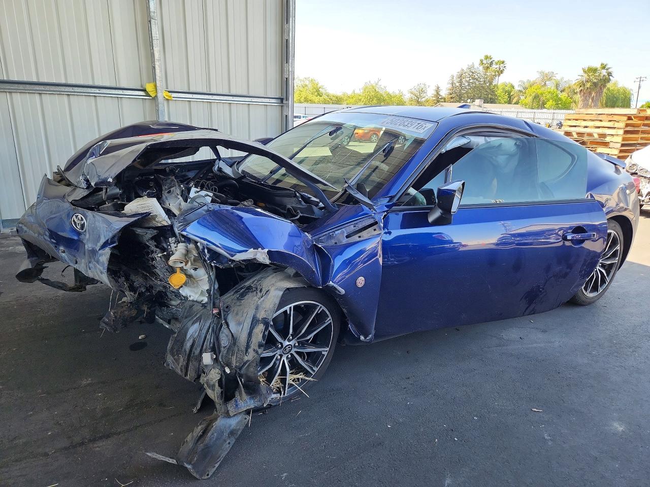 Salvage Toyota 86 Image