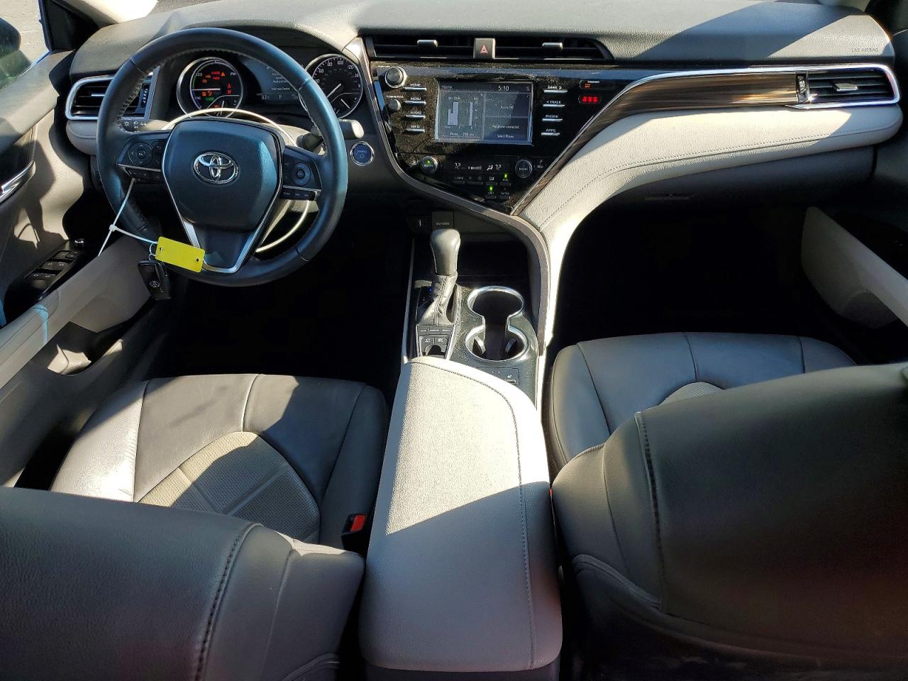 Toyota Camry Xle