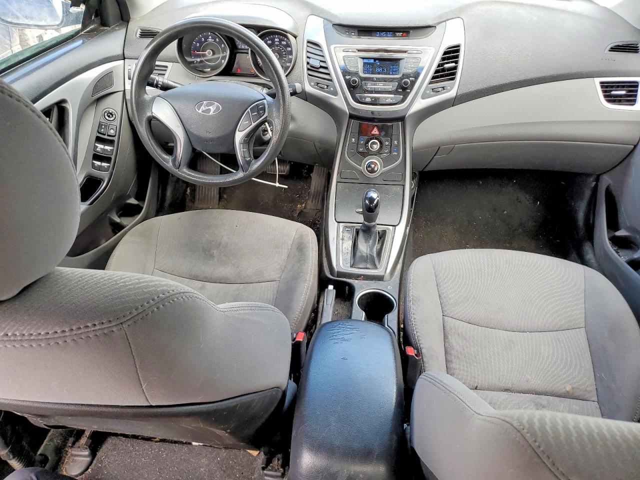 Hyundai ELANTRA Se