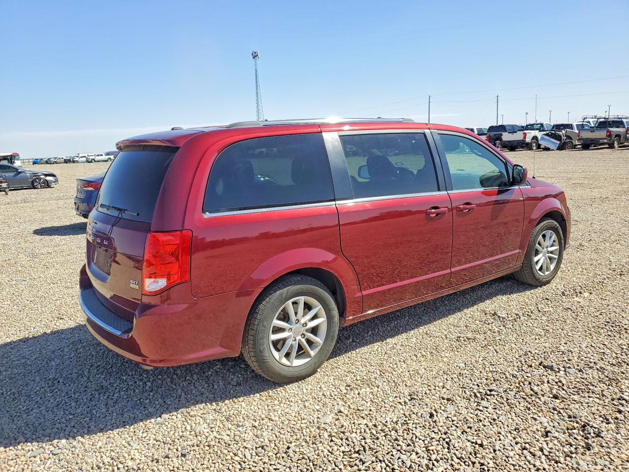 Dodge Caravan Sxt