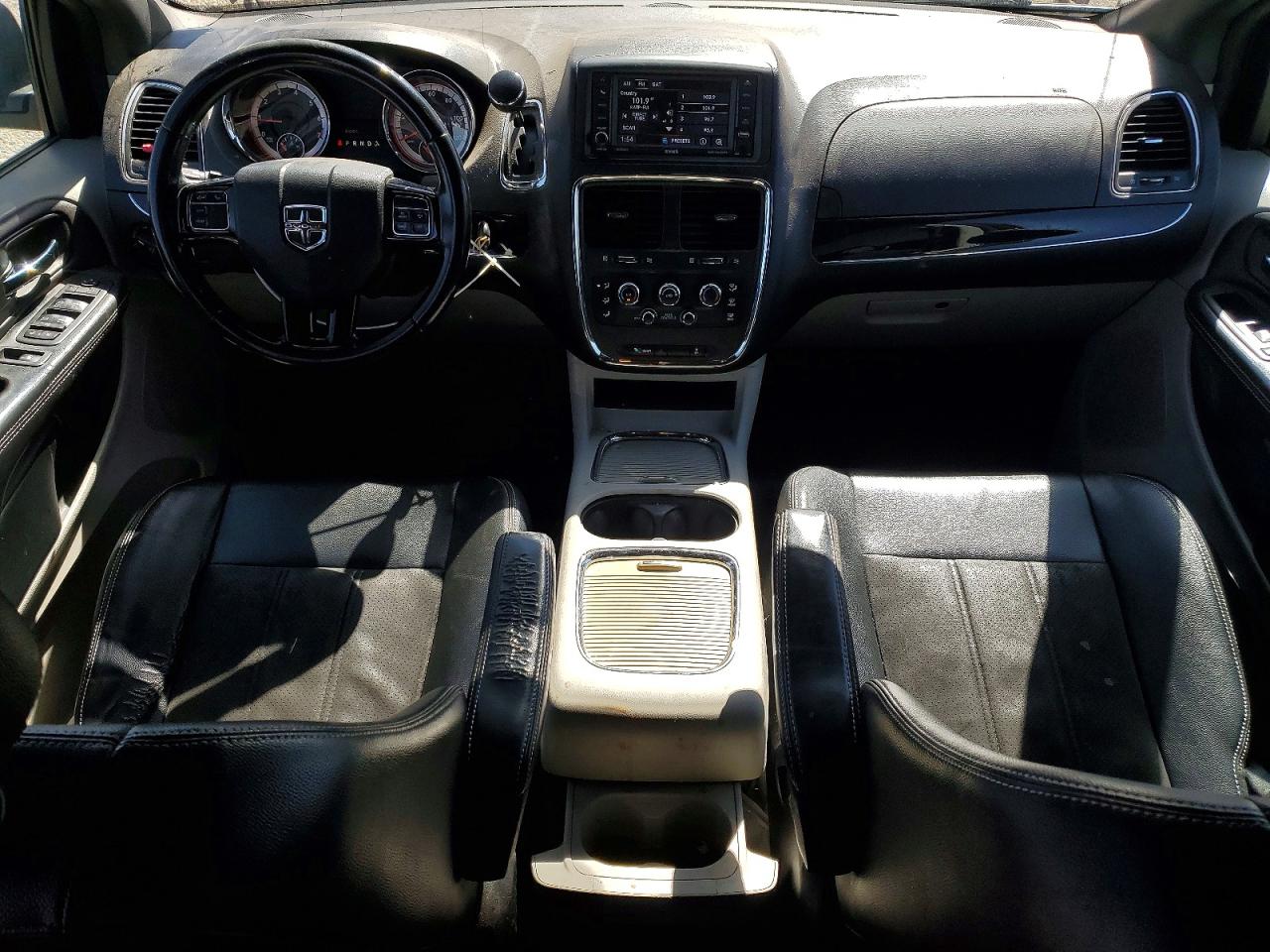 Dodge Caravan Sxt