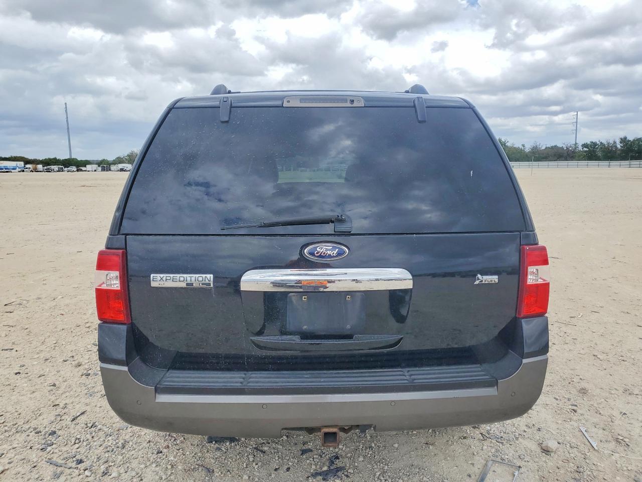 Ford Expedition El Xlt