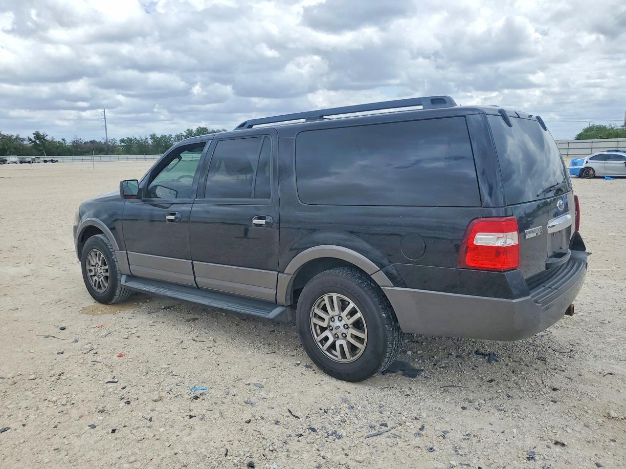 Ford Expedition El Xlt