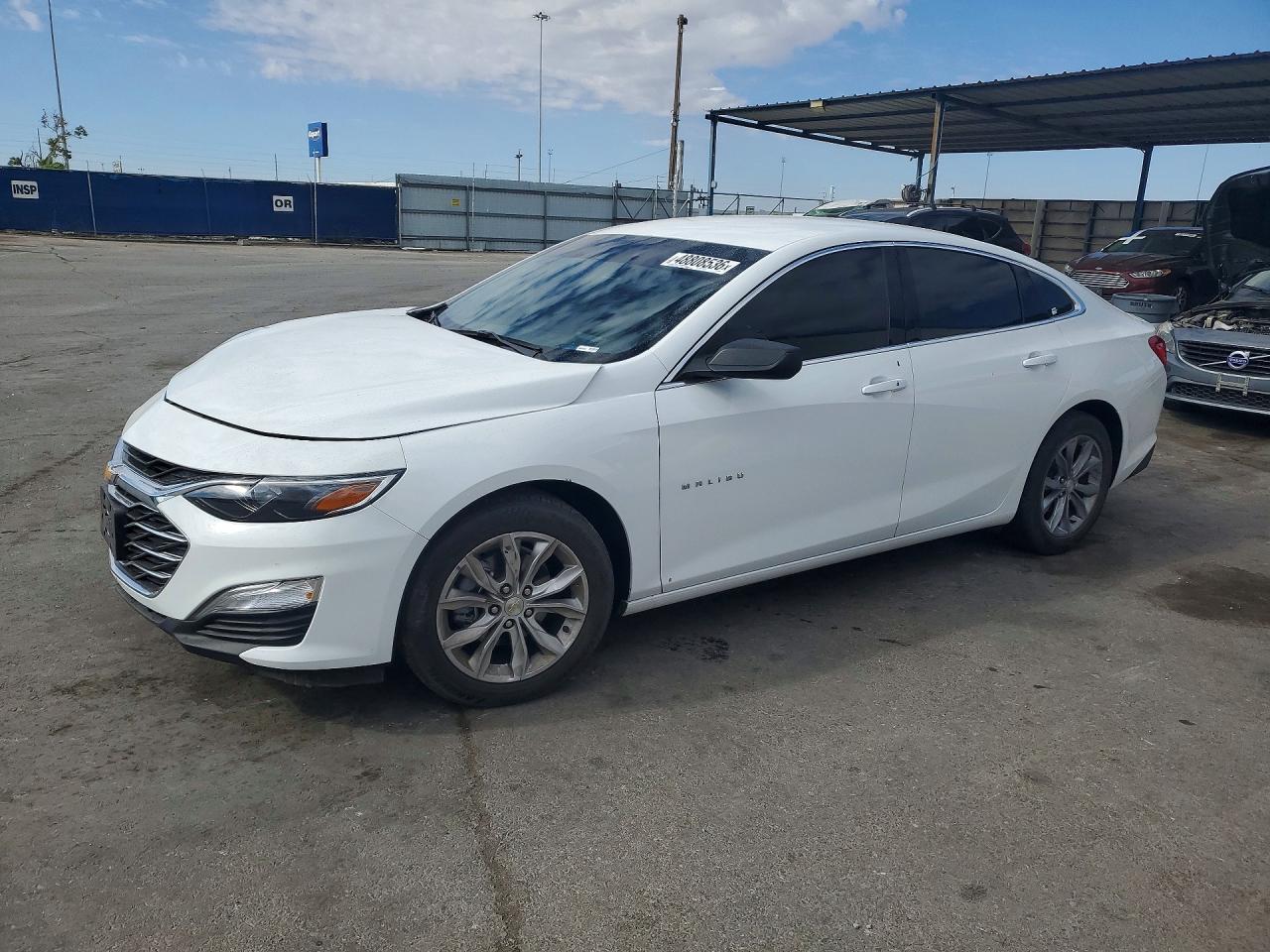 Salvage Chevrolet Malibu Image