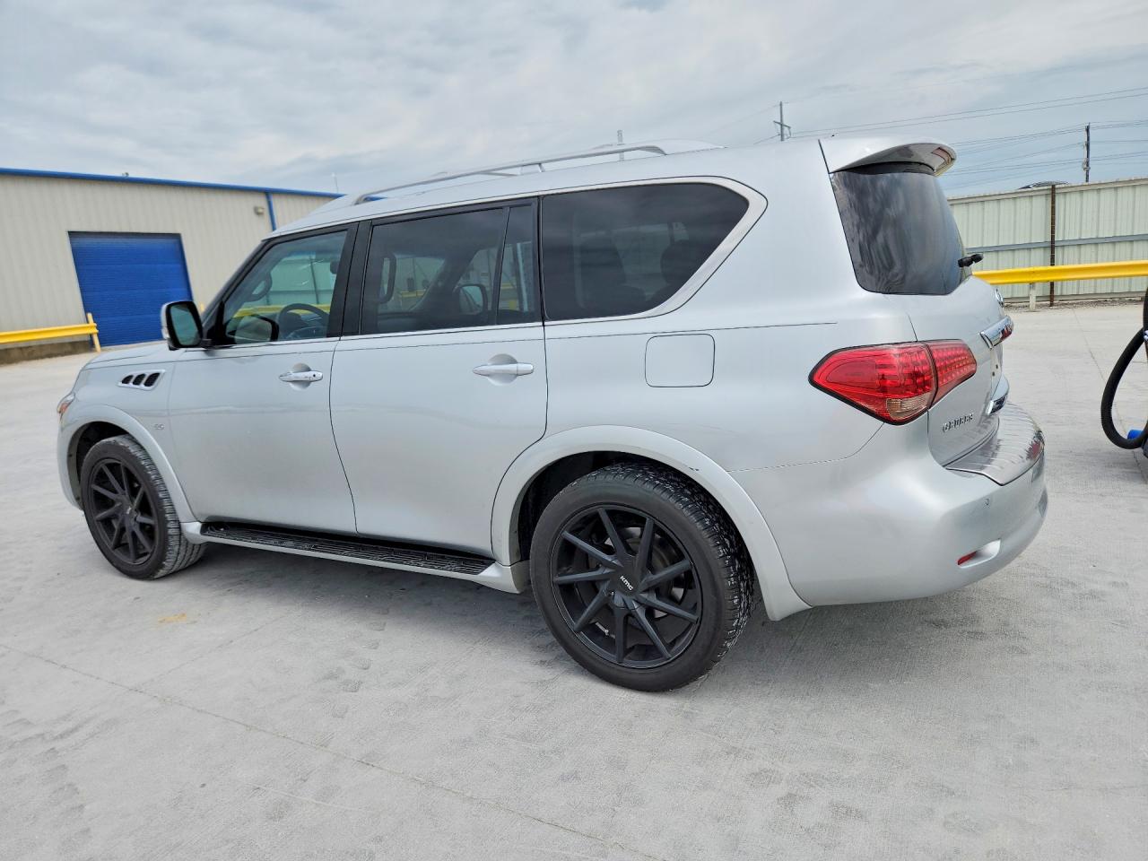 INFINITI Qx Base