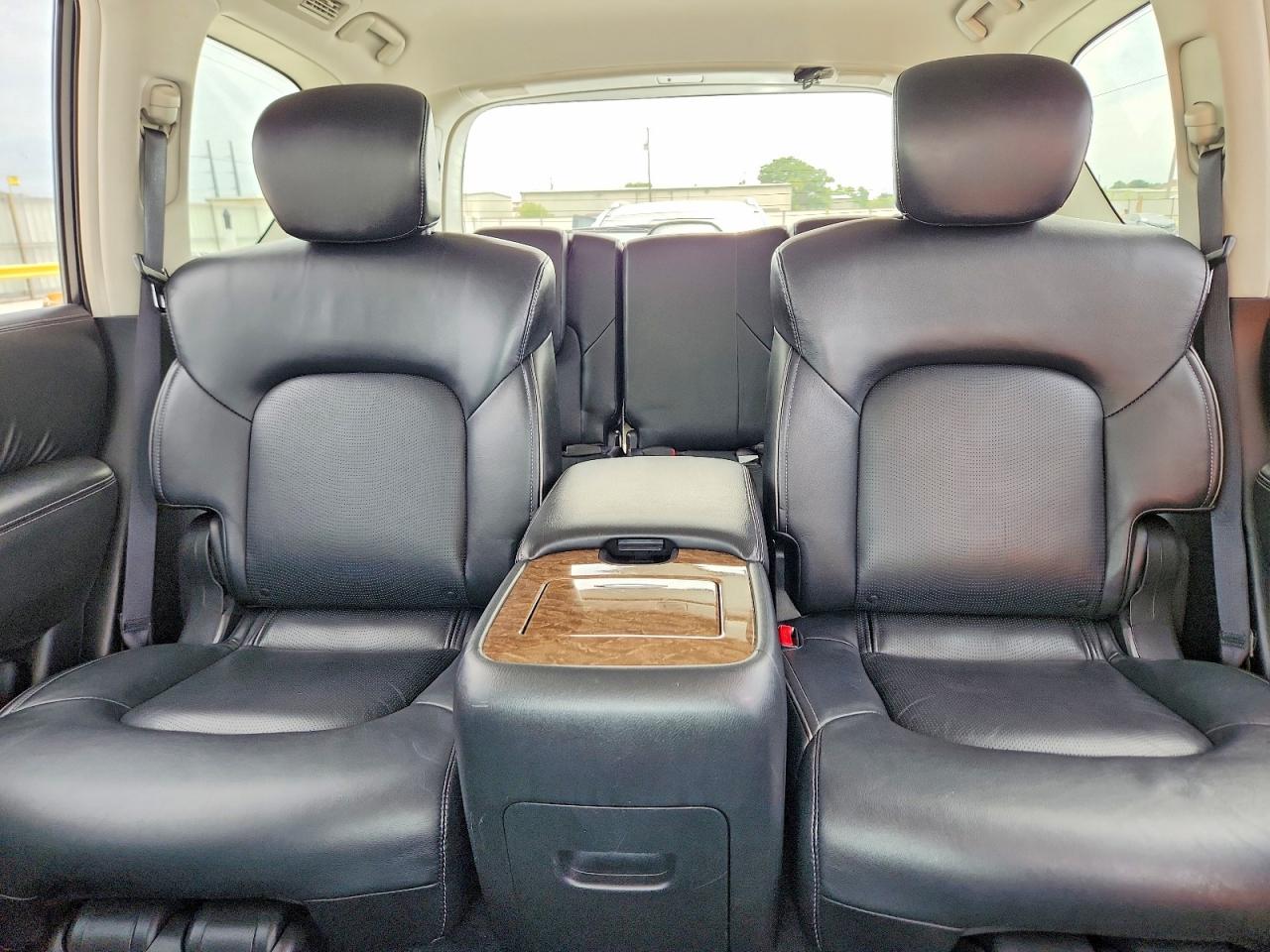 INFINITI Qx Base