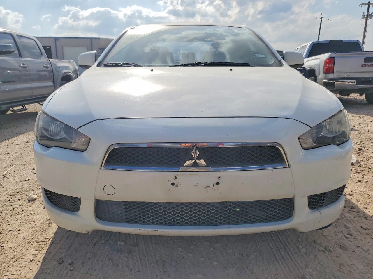Mitsubishi Lancer Es