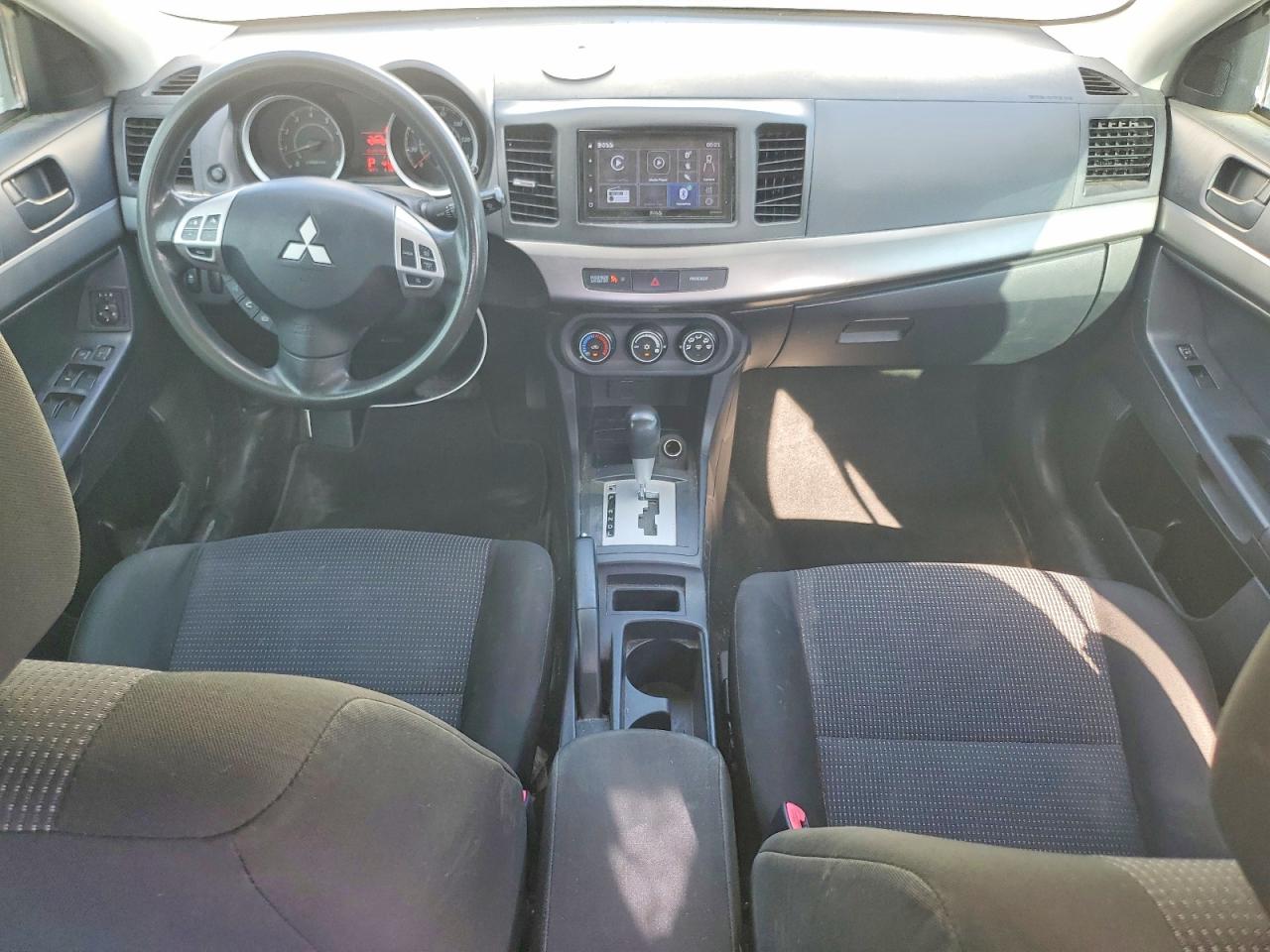 Mitsubishi Lancer Es