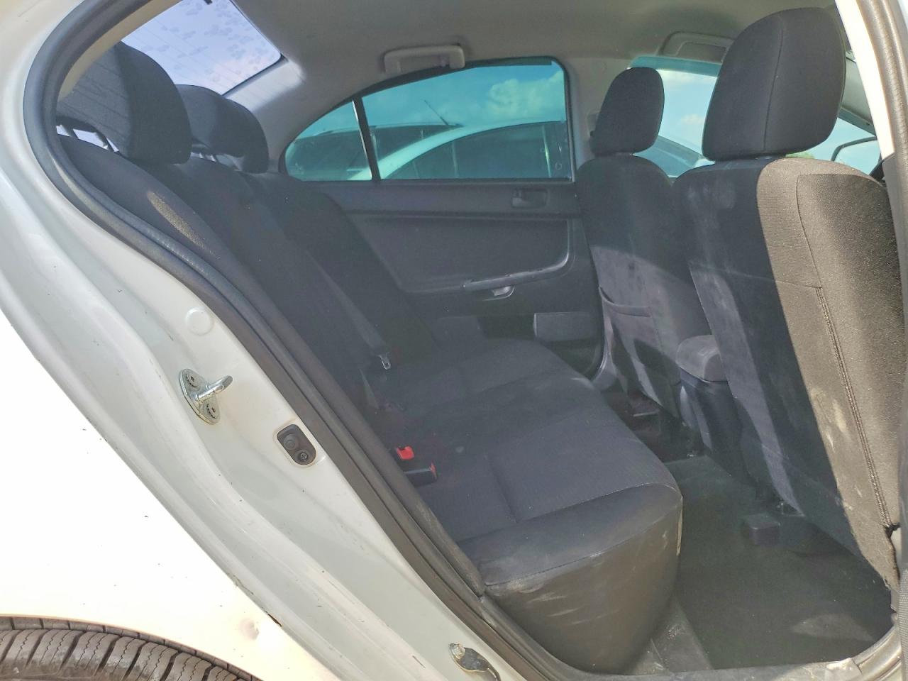 Mitsubishi Lancer Es