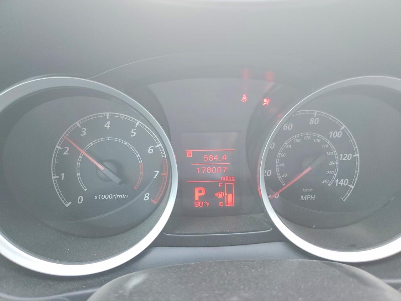 Mitsubishi Lancer Es