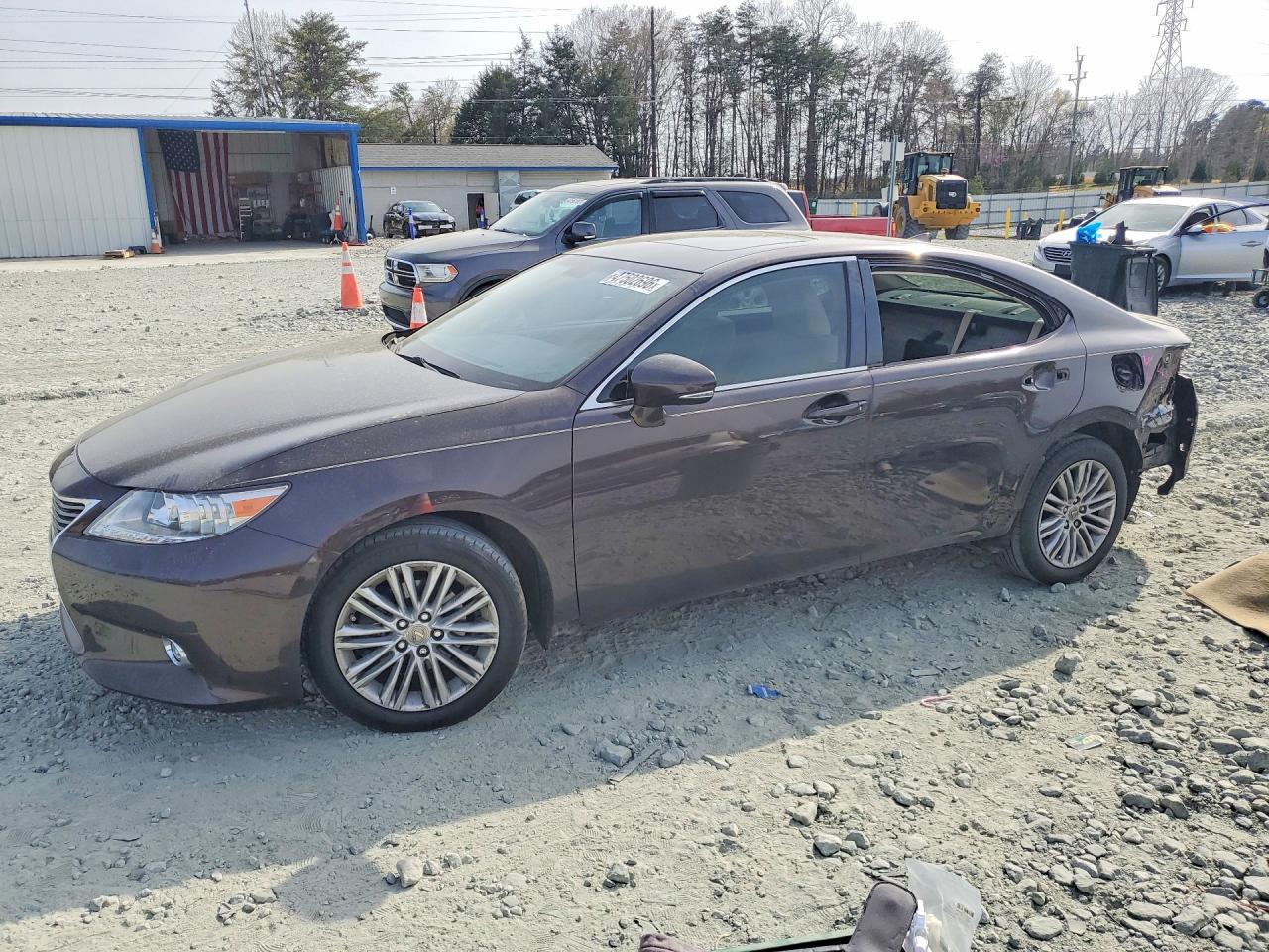 Salvage Lexus Es Image