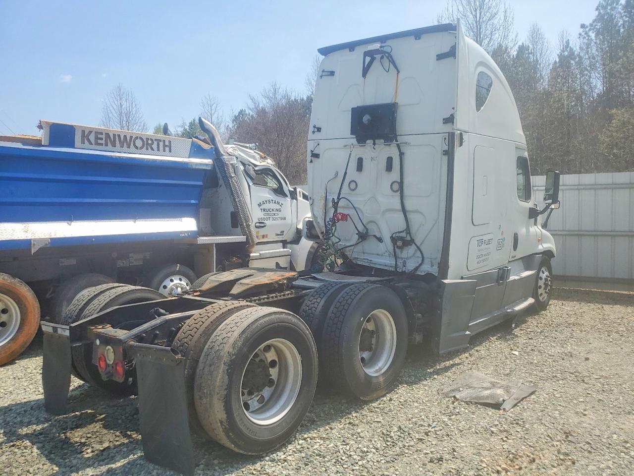 Freightliner Cascadia 125