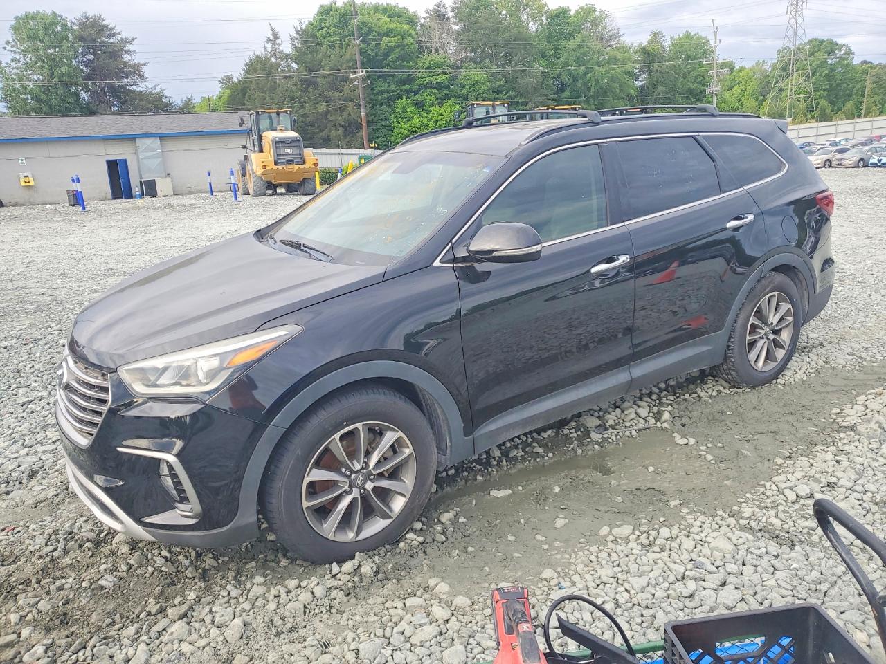 Salvage Hyundai SANTA FE Image
