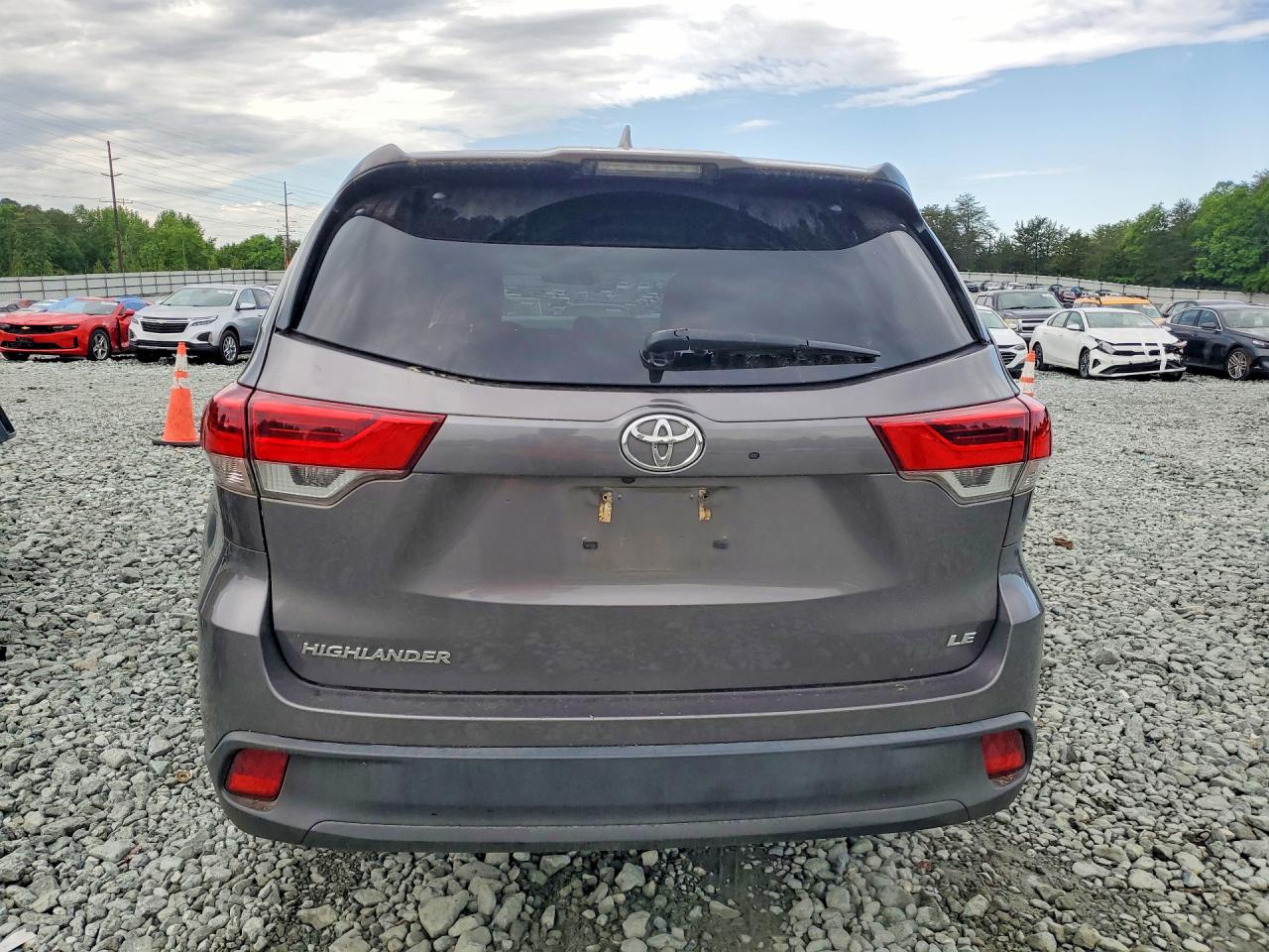 Toyota Highlander Le Plus