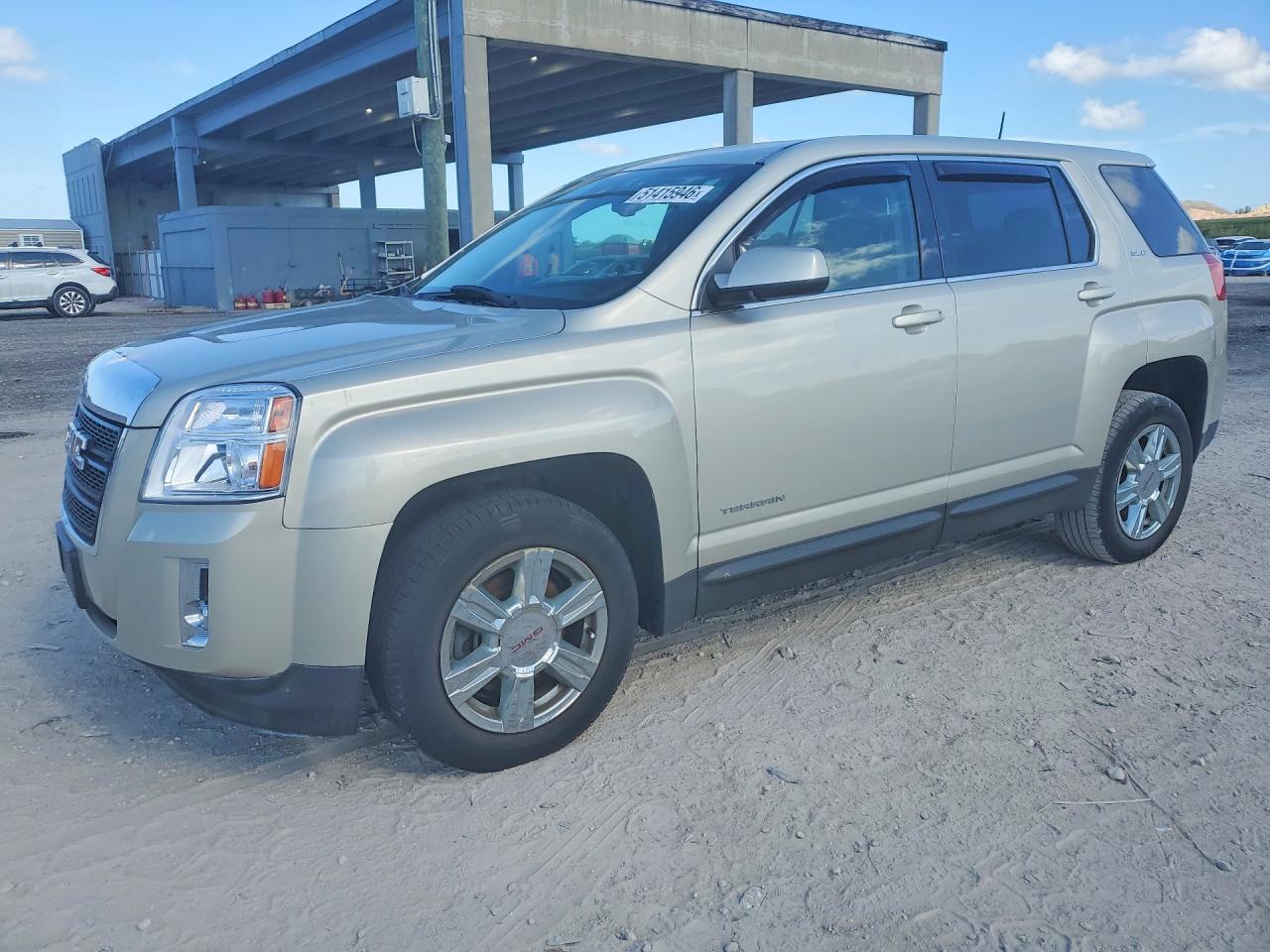 Salvage GMC Terrain Image