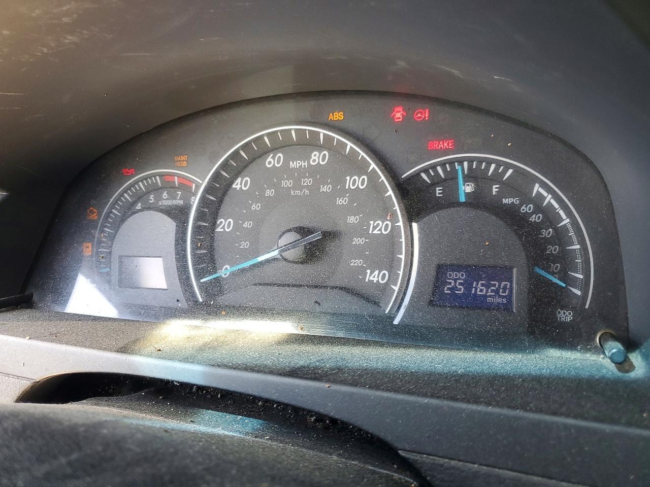 Toyota Camry Le
