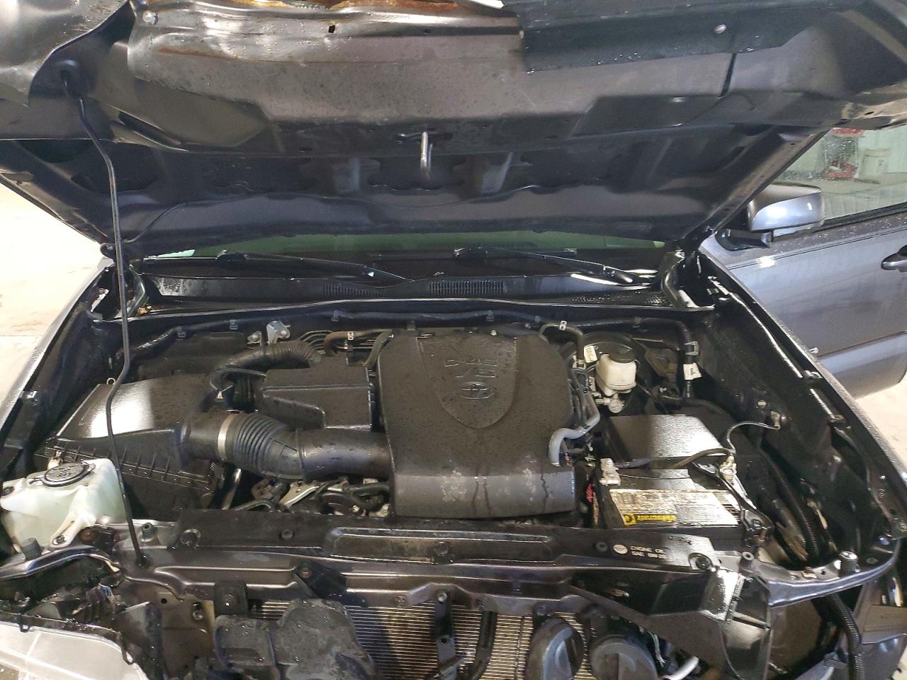 Toyota Tacoma Sr5 V6