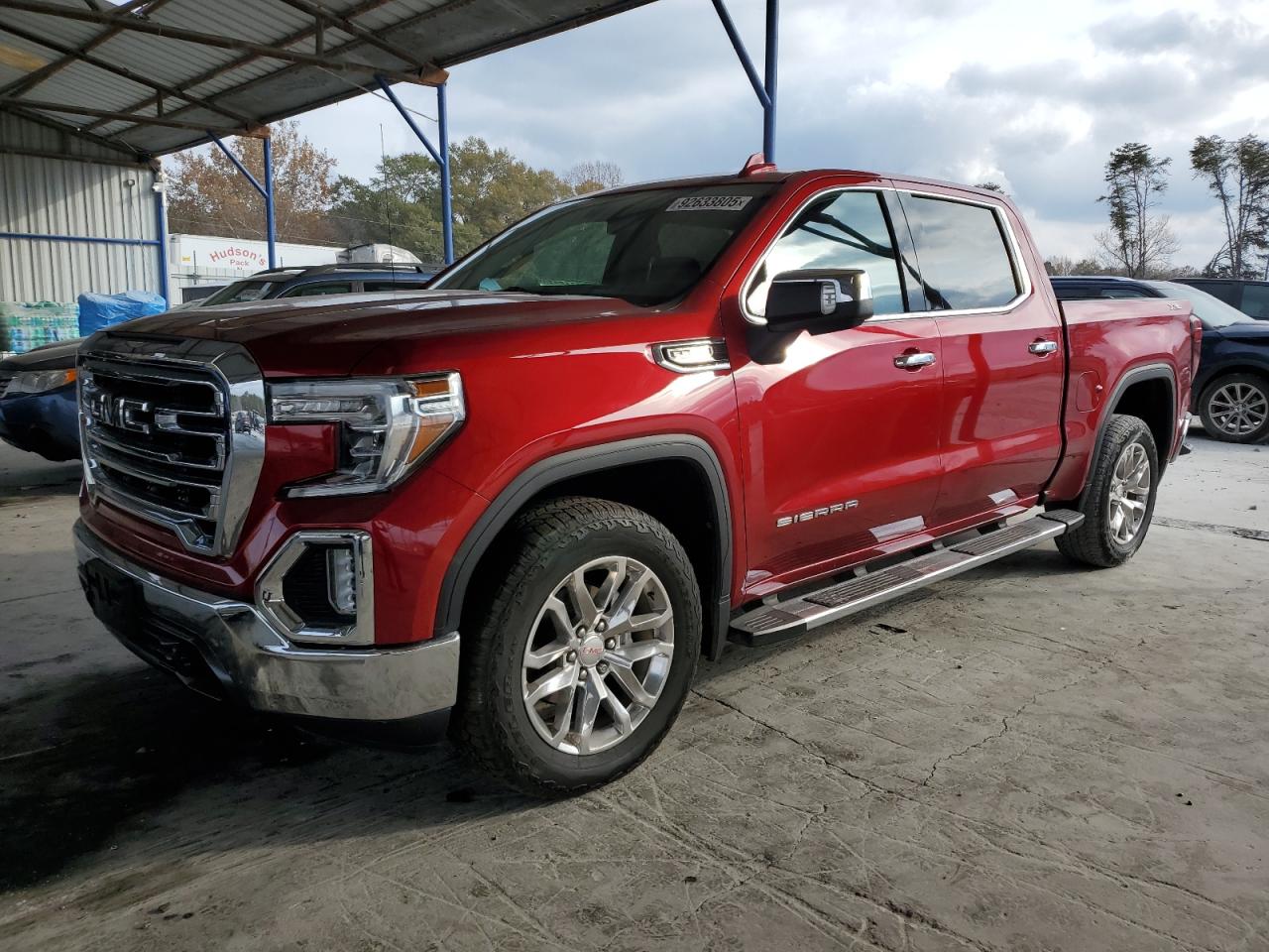 Salvage GMC Sierra Image
