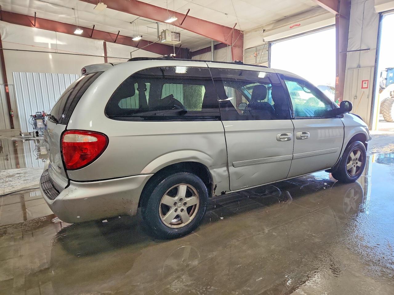 Dodge Caravan Sxt