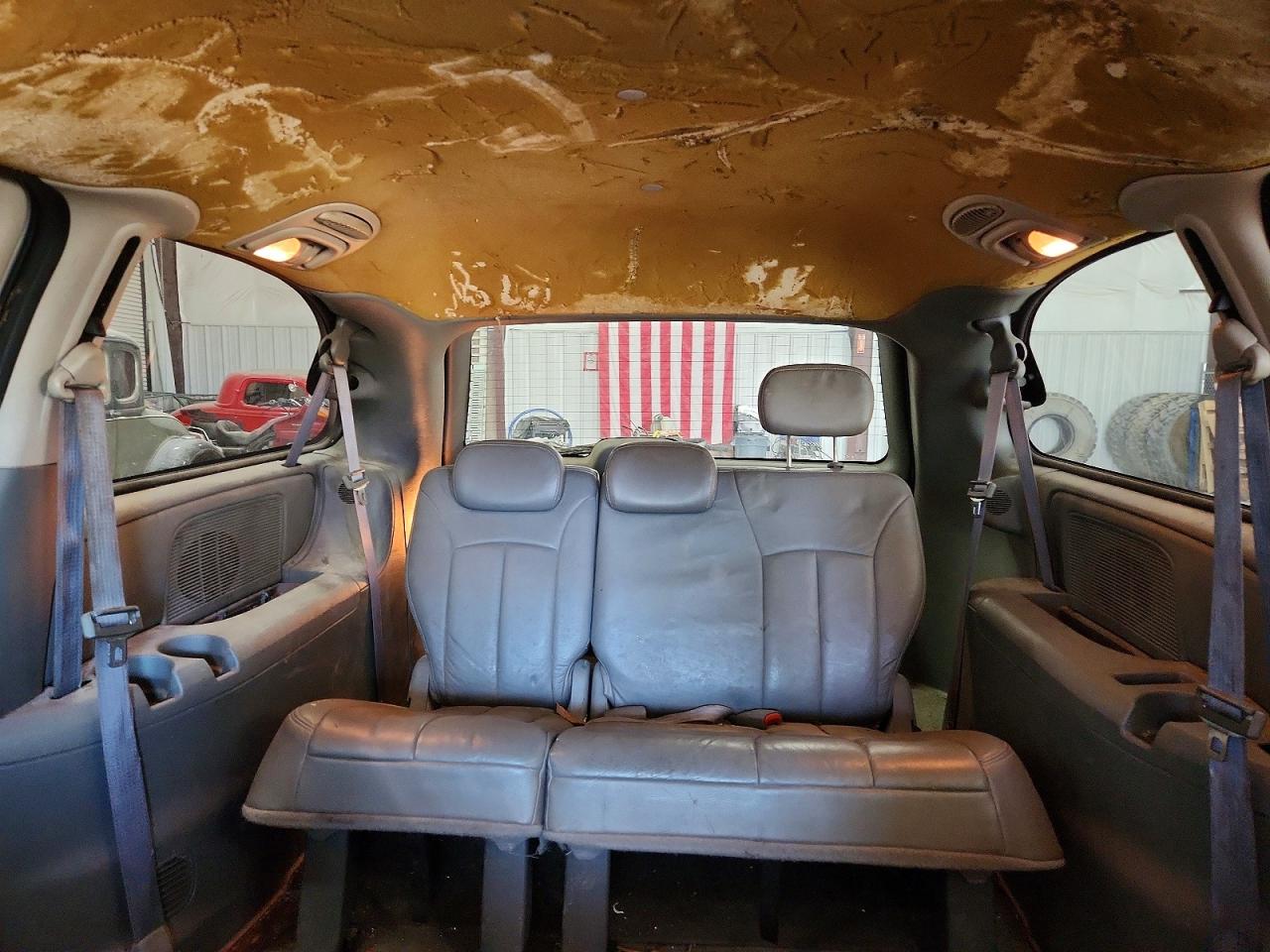 Dodge Caravan Sxt