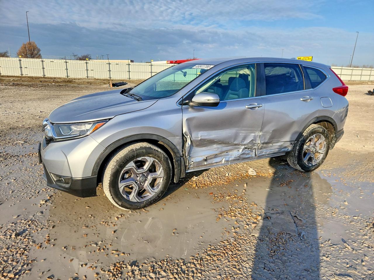 Salvage Honda Crv Image