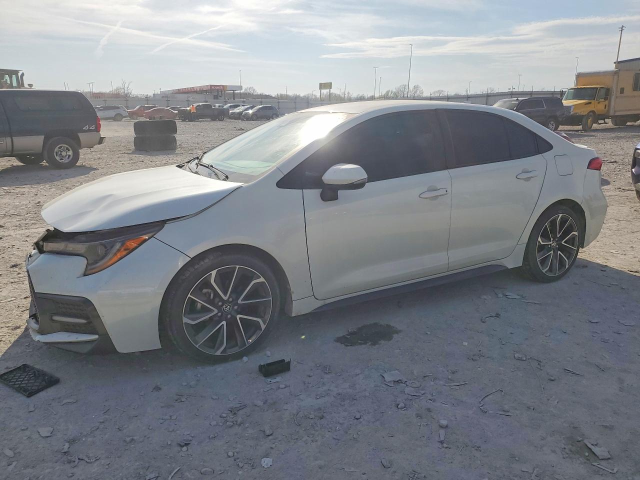 Salvage Toyota Corolla Image