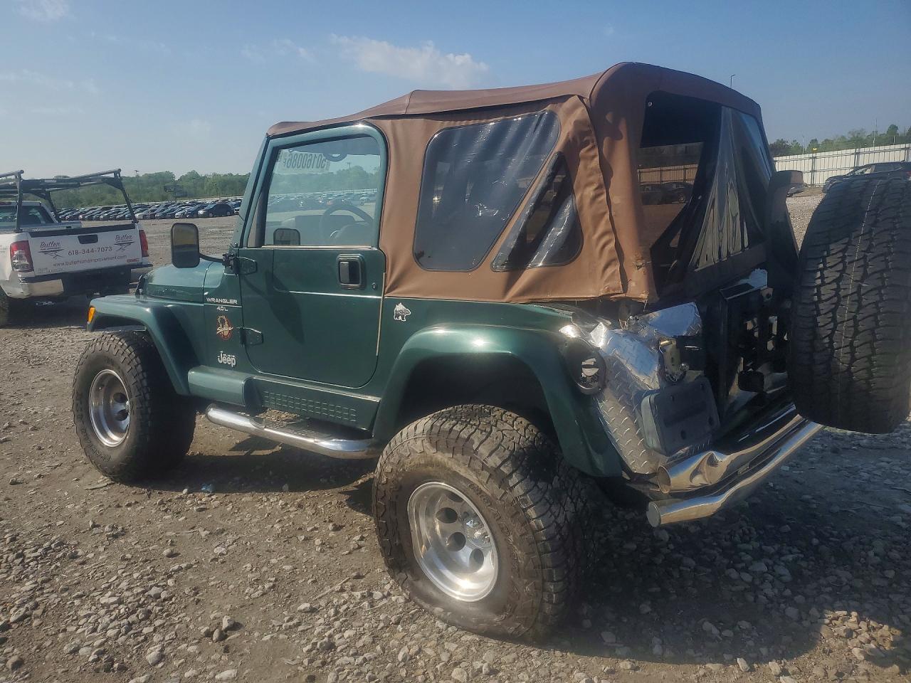 Jeep Wrangler Sahara