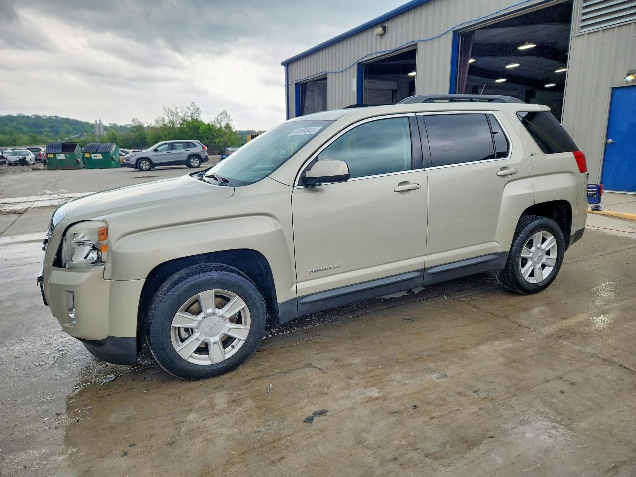 Salvage GMC Terrain Image