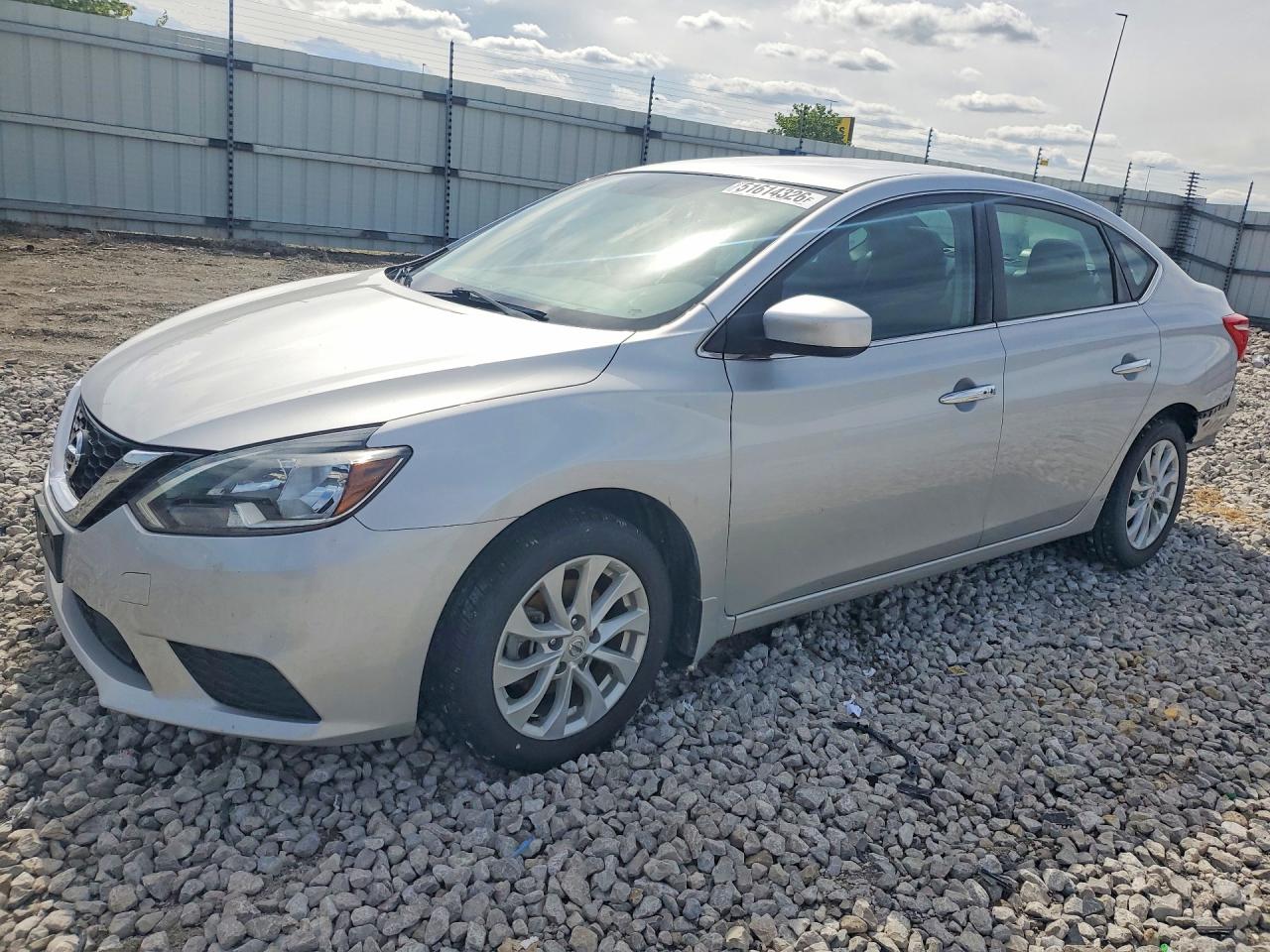 Salvage Nissan Sentra Image