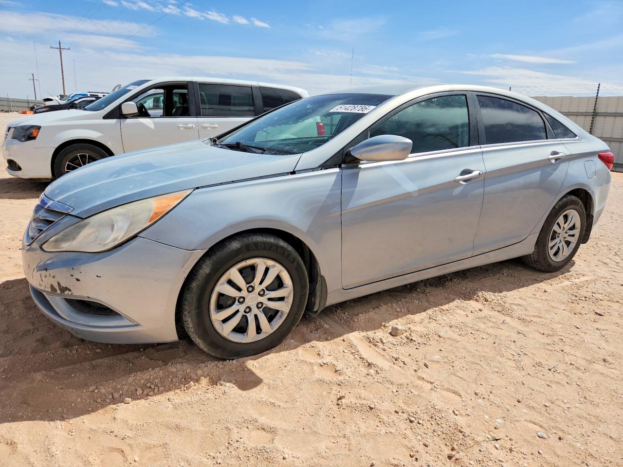 Salvage Hyundai SONATA Image