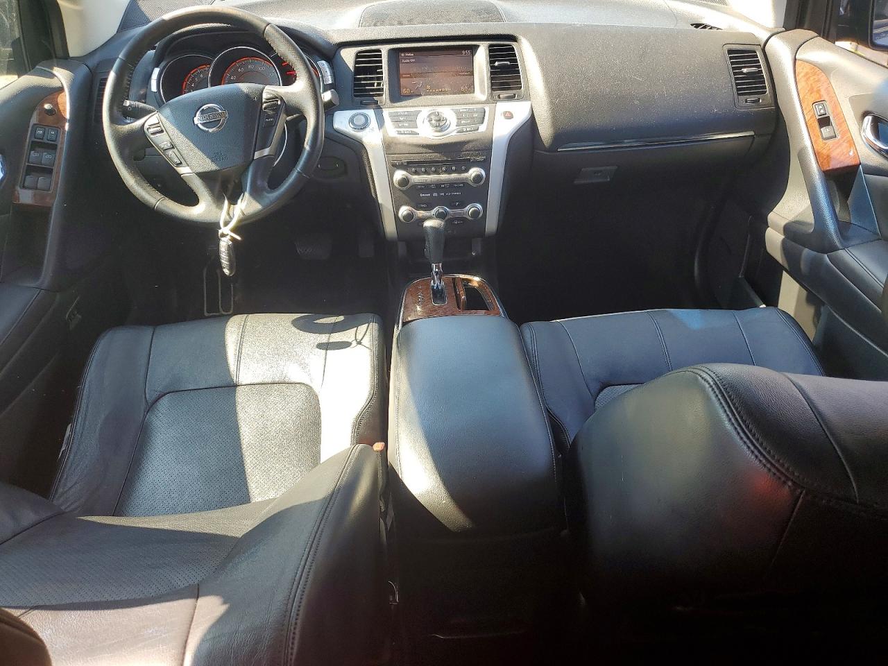 Nissan Murano S