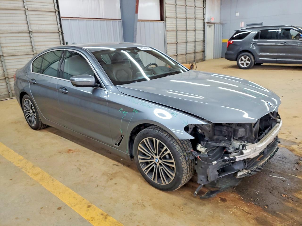 BMW 5 Series Xi