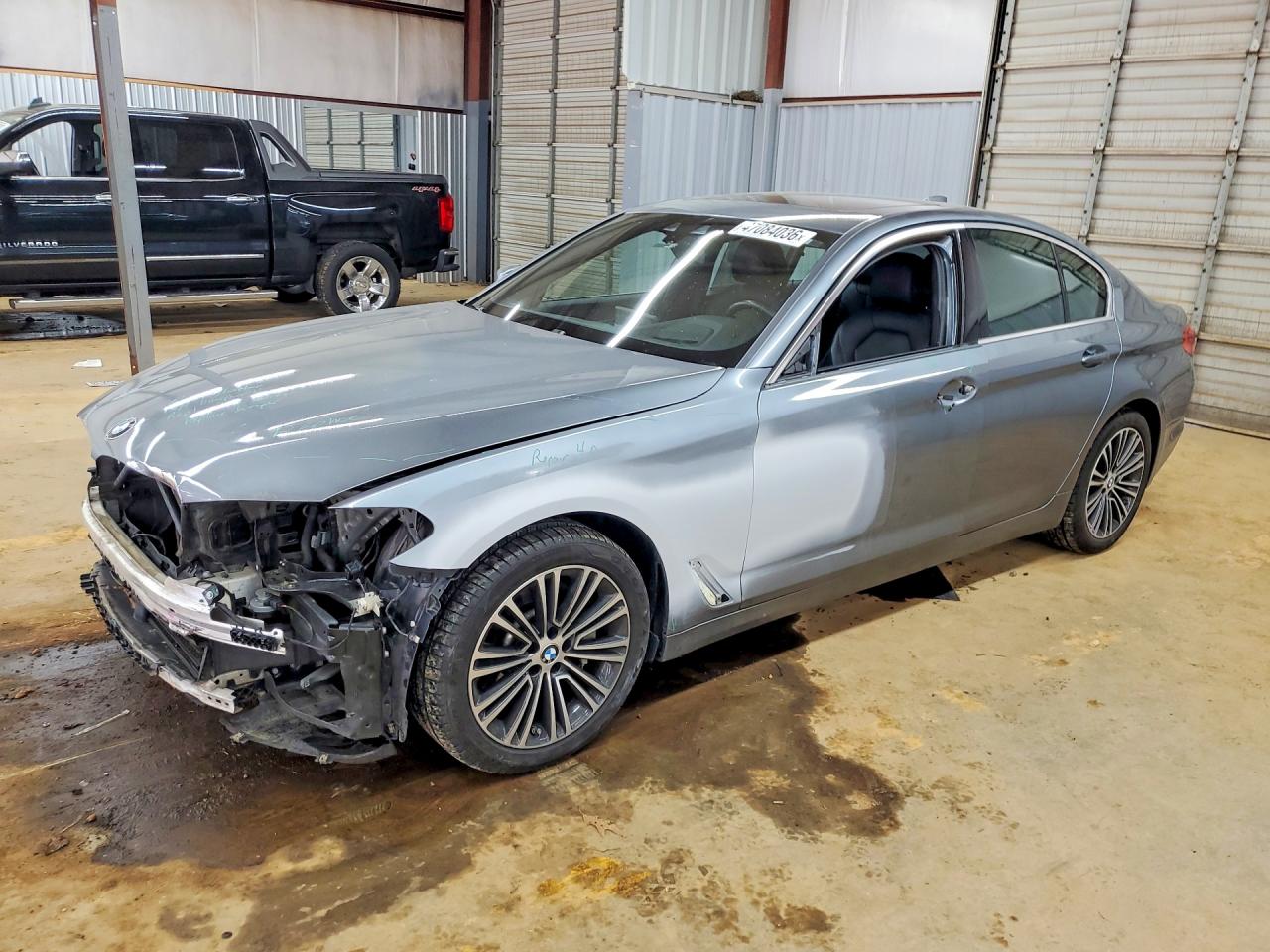Salvage BMW 5 Series Image