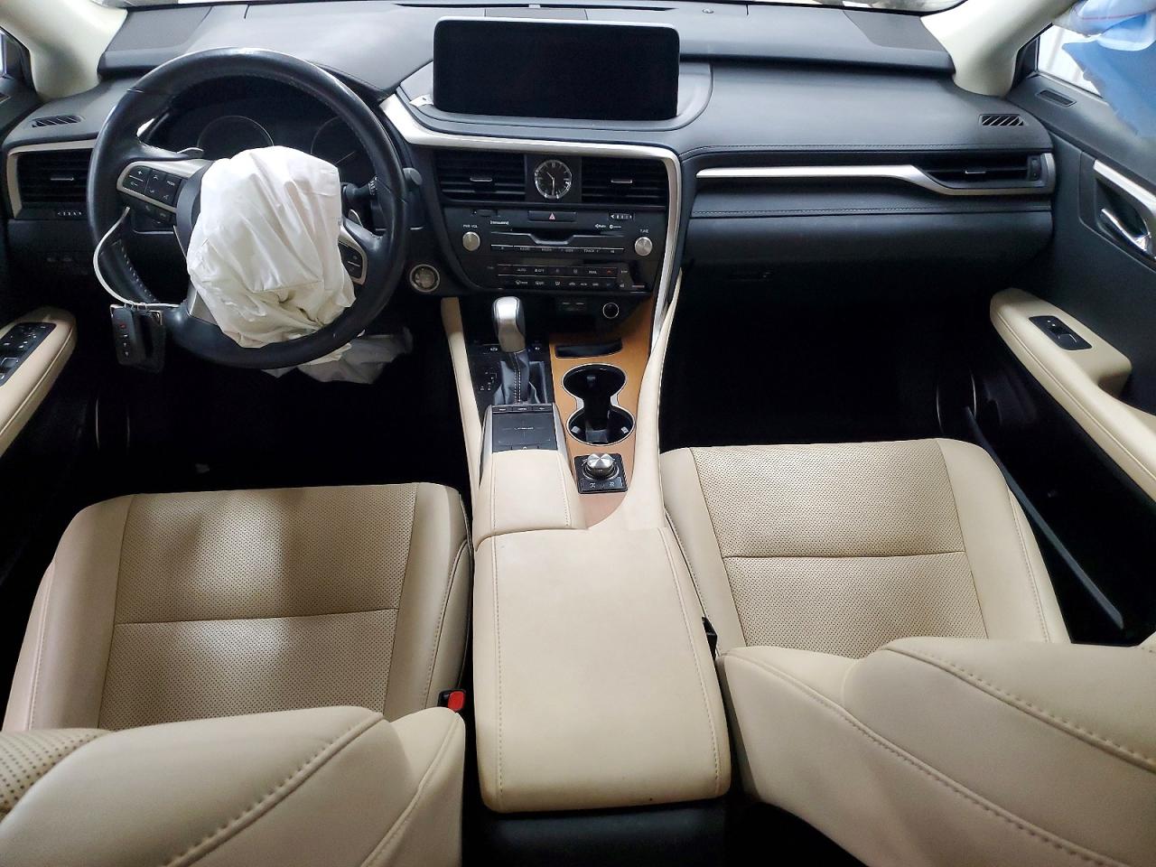 Lexus RX Base