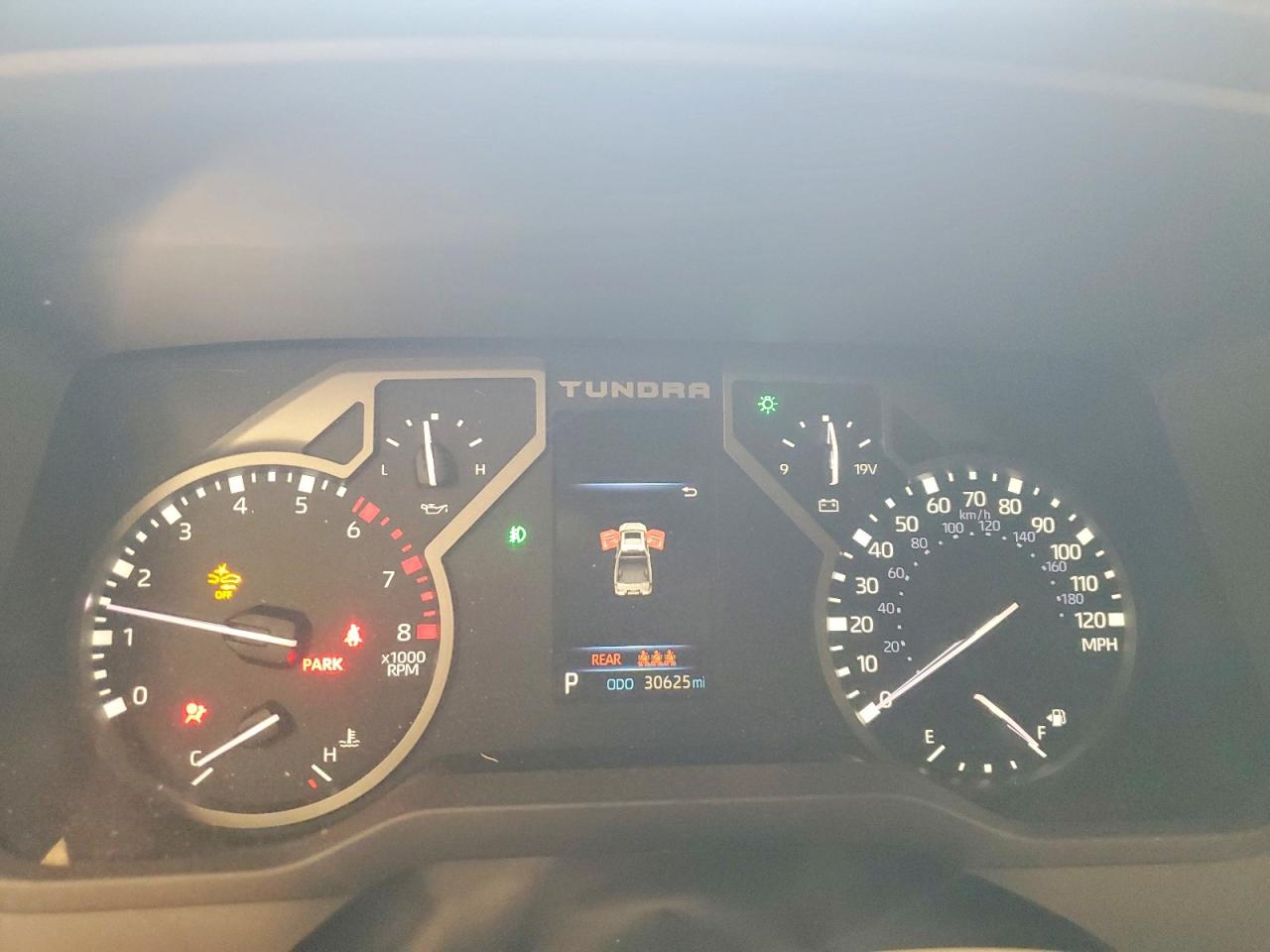 Toyota Tundra Sr5