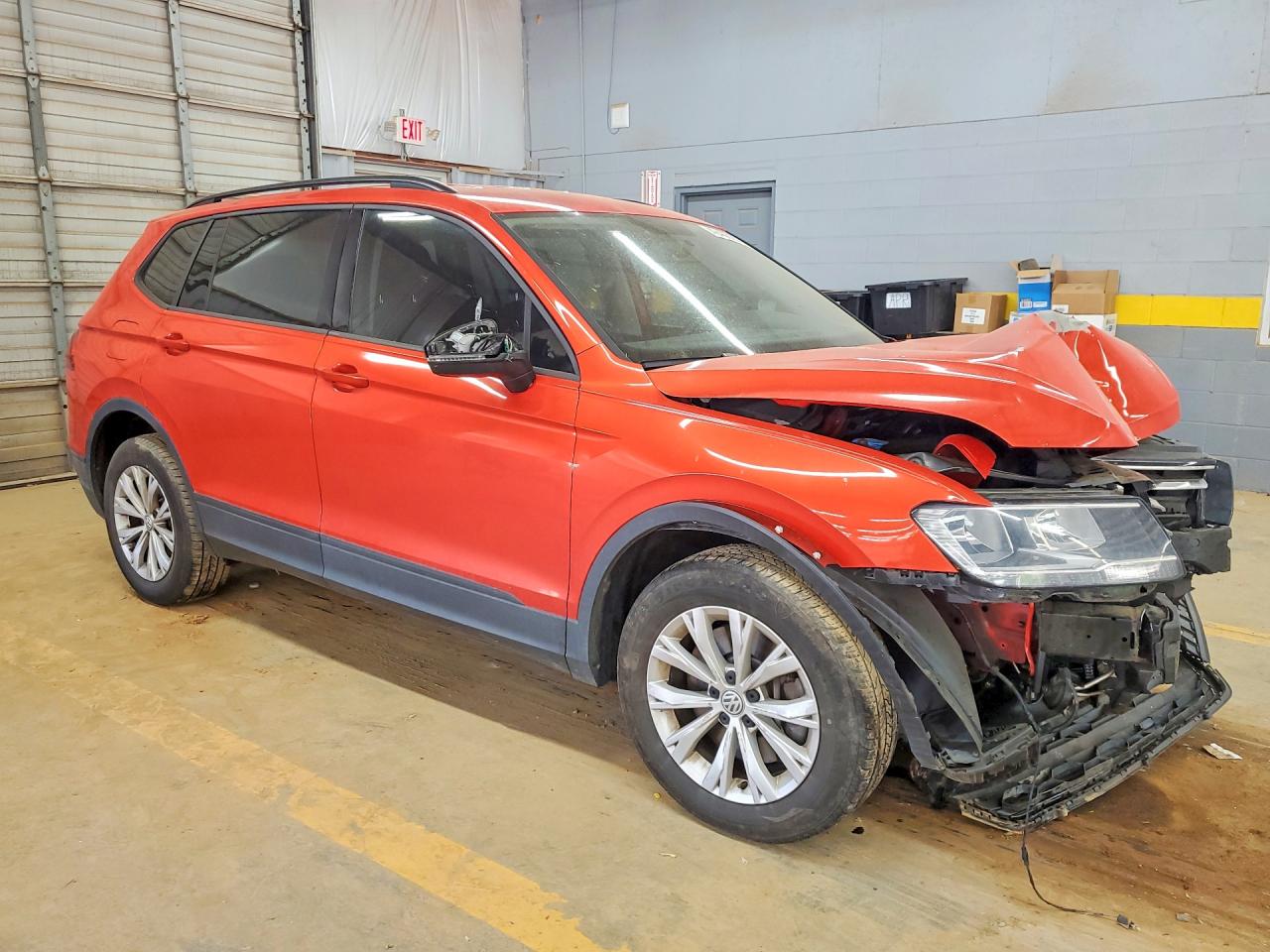 Volkswagen Tiguan S