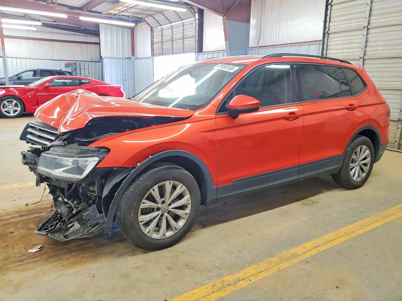 Salvage Volkswagen Tiguan Image