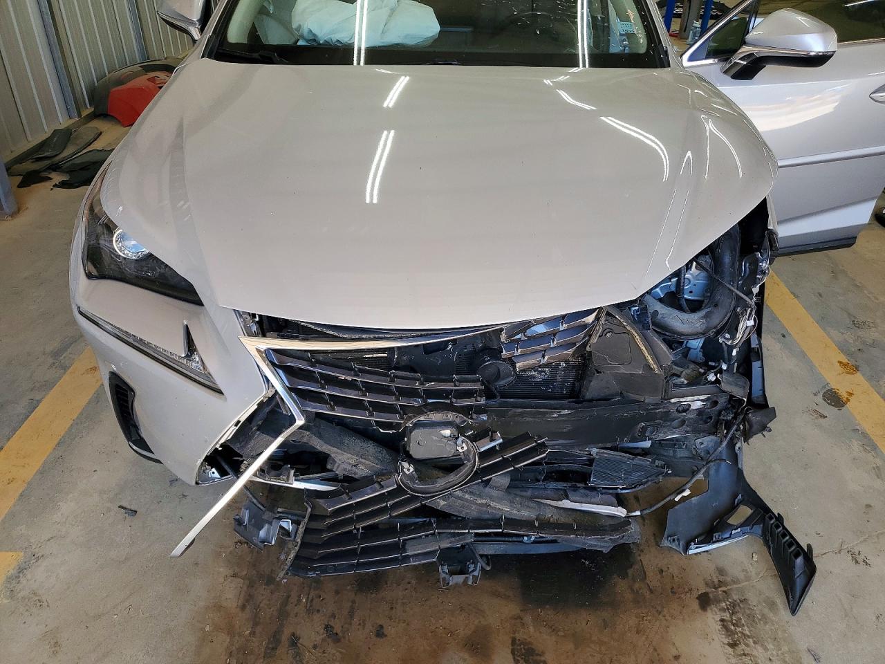 Lexus NX 300h