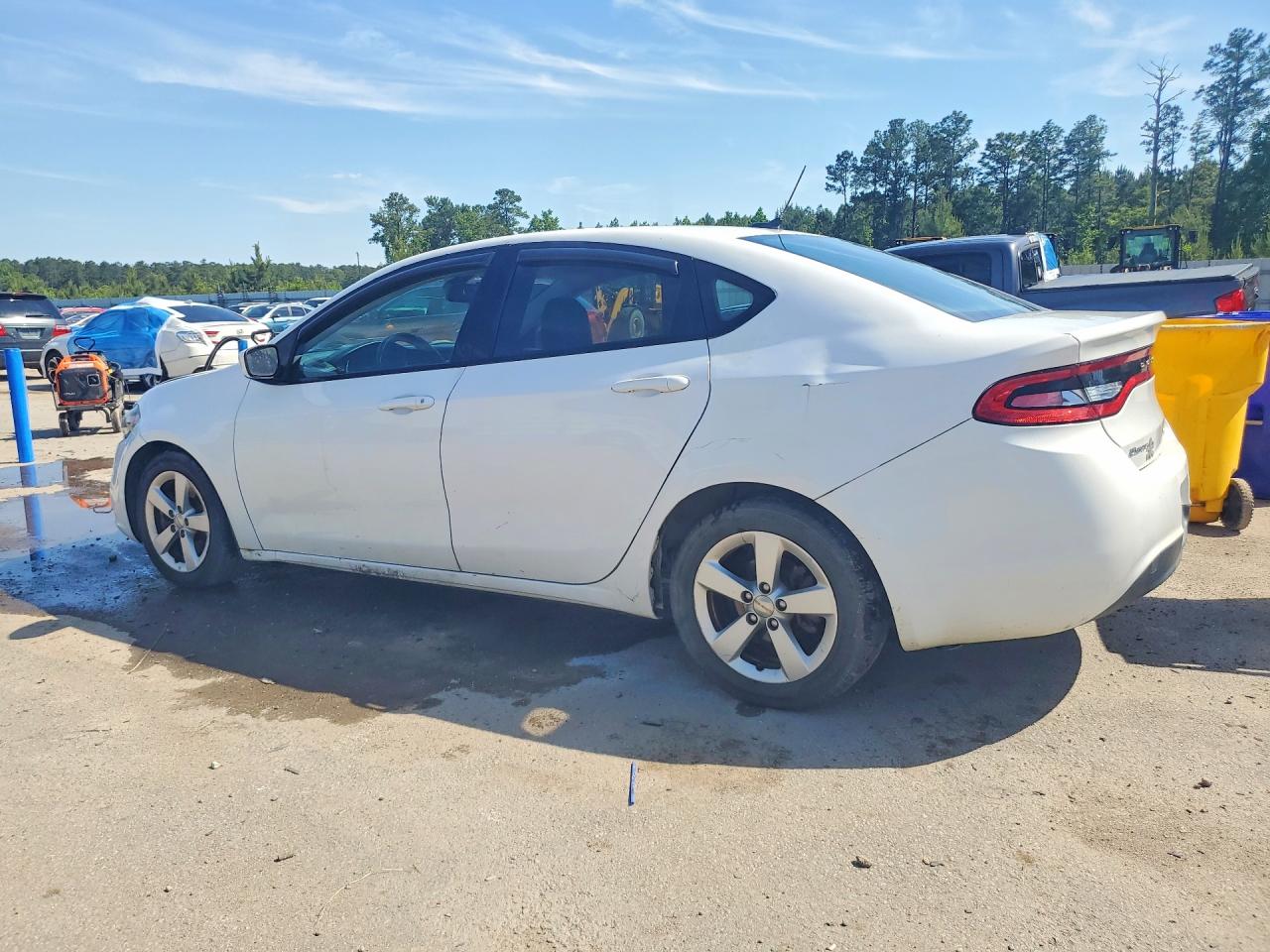 Dodge Dart Sxt