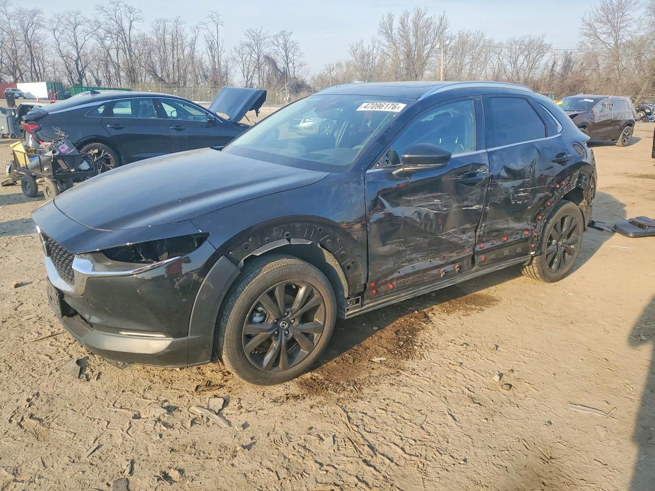 Salvage Mazda Cx Image