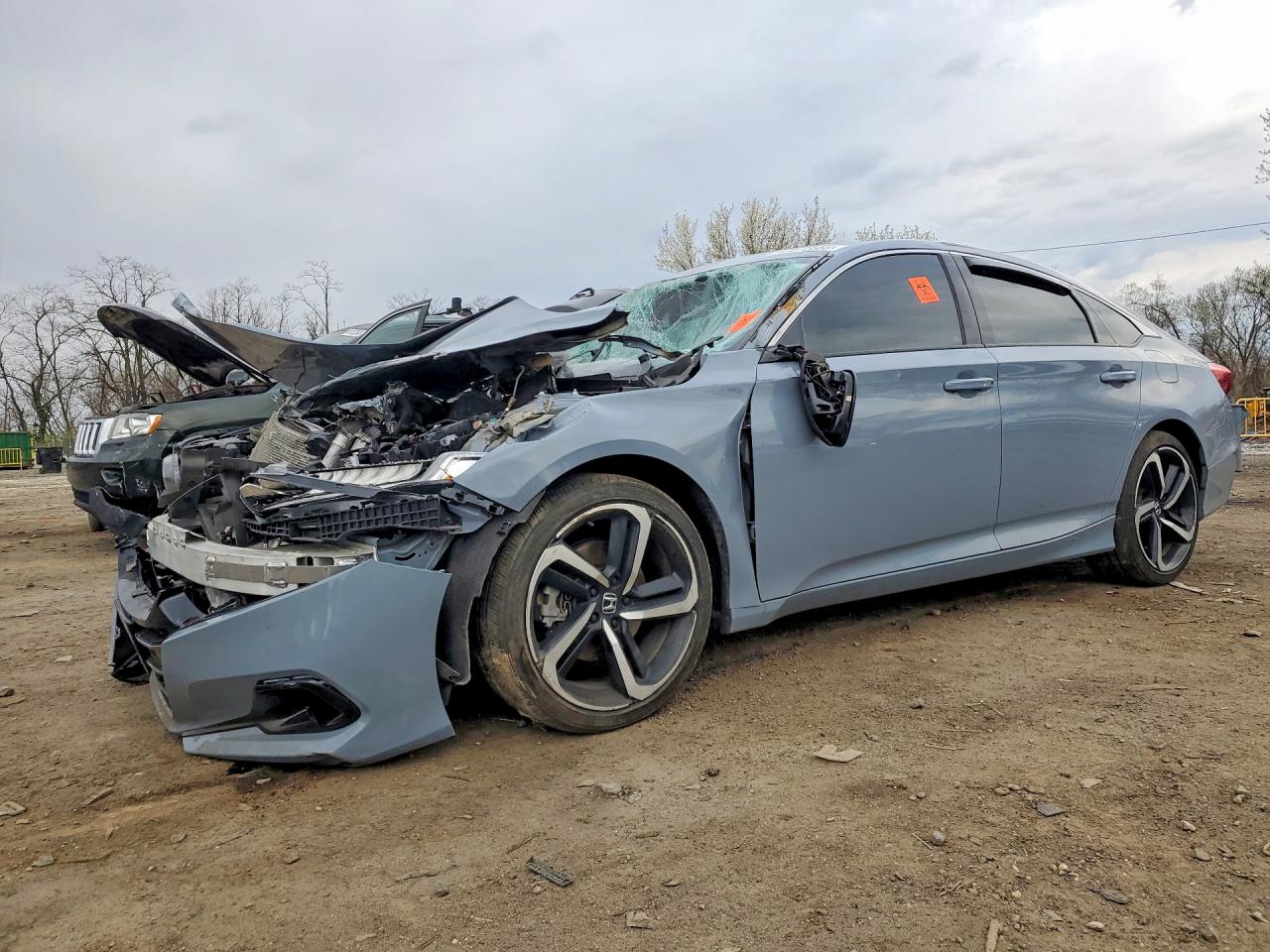 Salvage Honda Accord Image