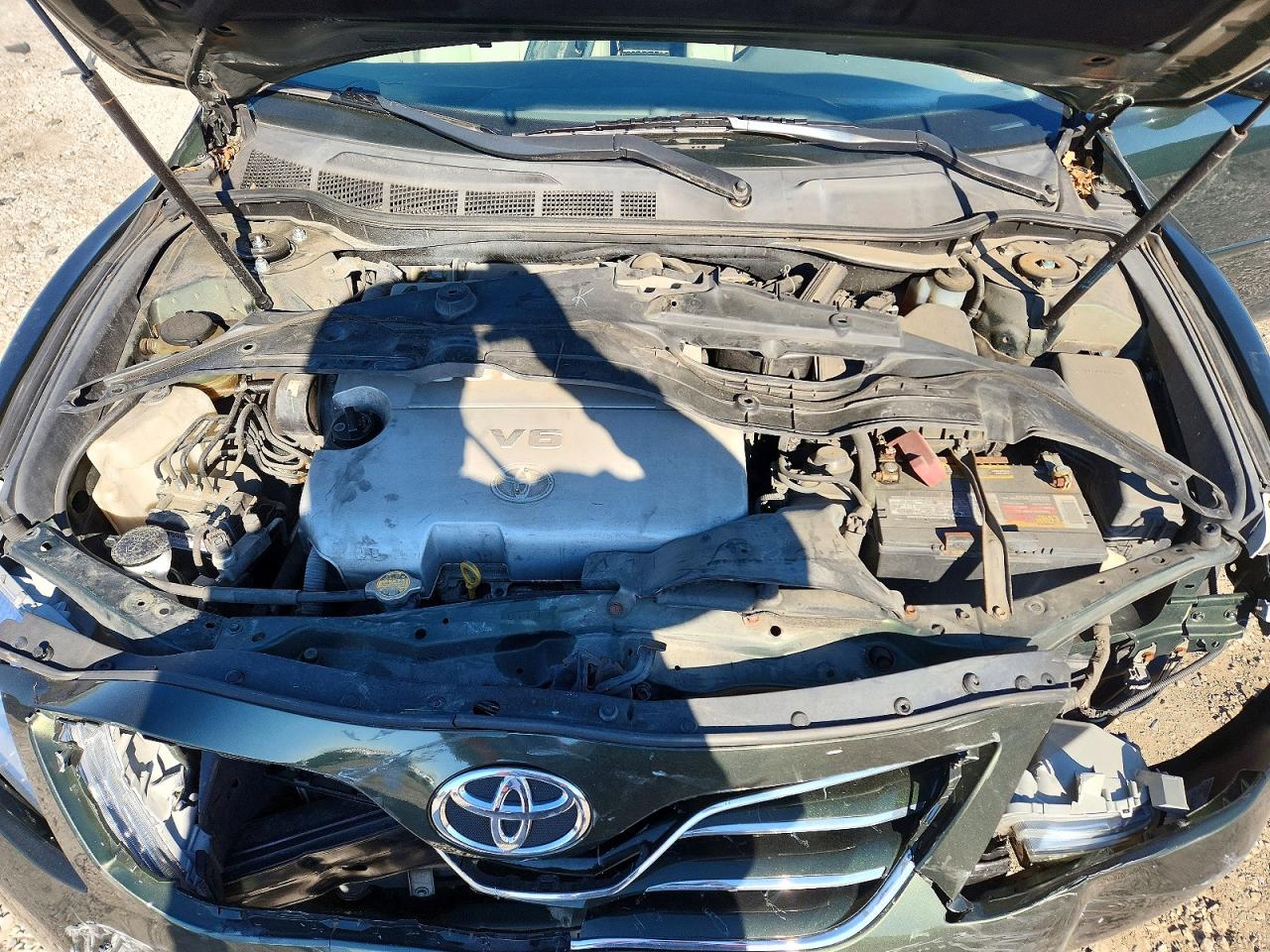 Toyota Camry Xle V6