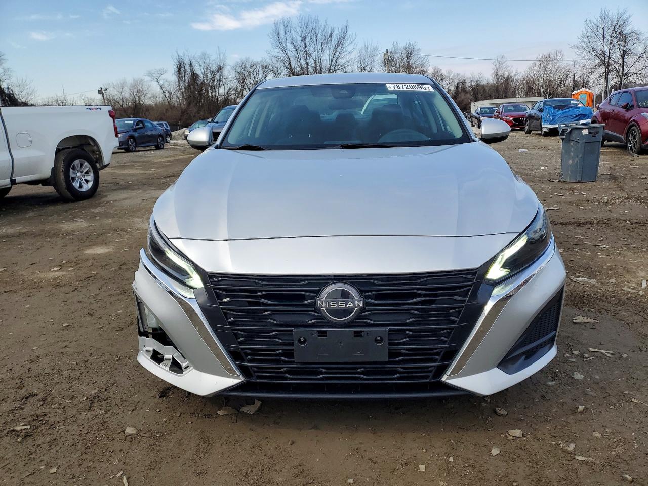 Nissan Altima S