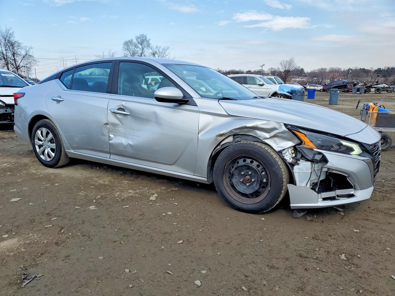 Nissan Altima S