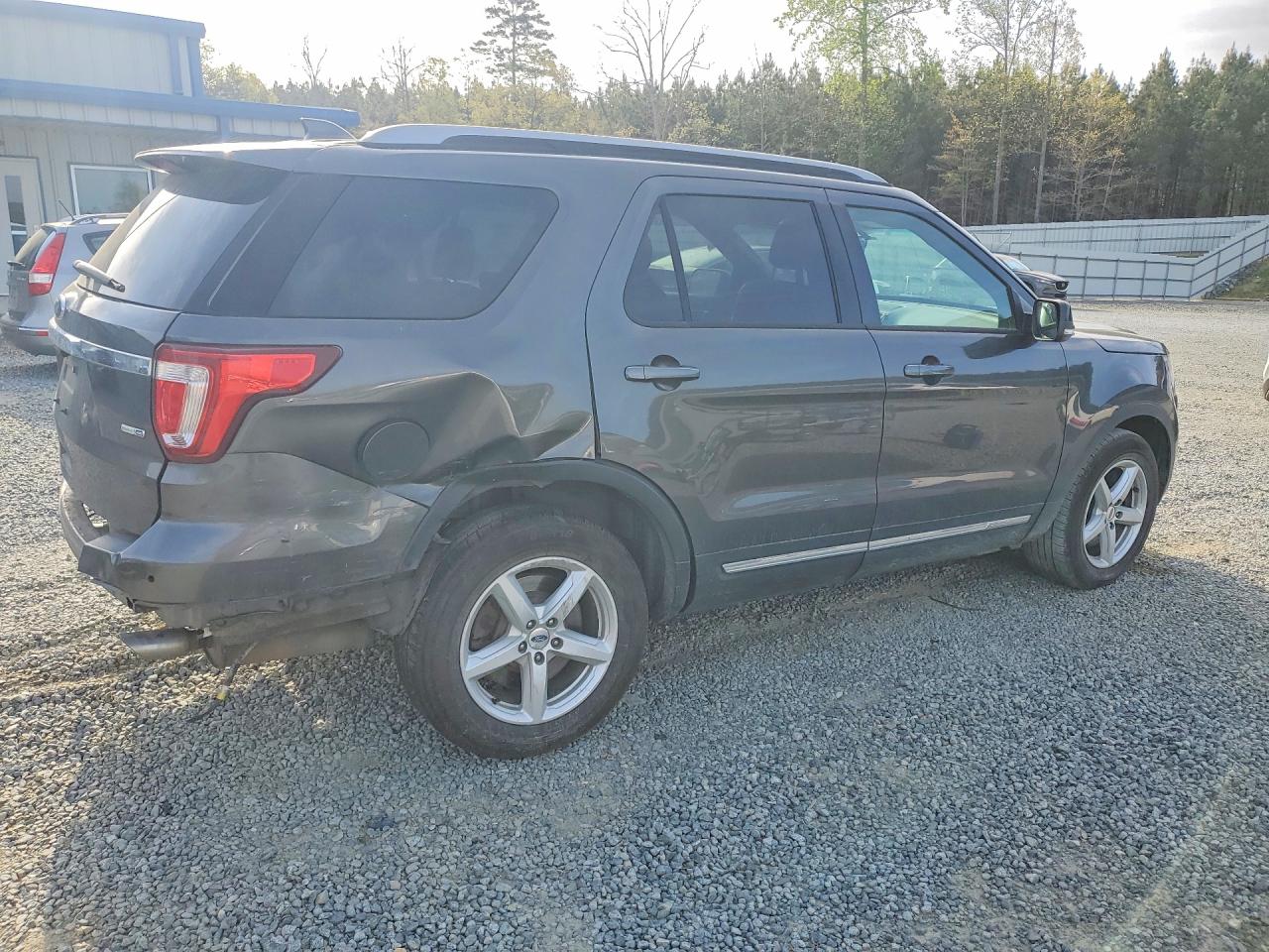 Ford Explorer Xlt