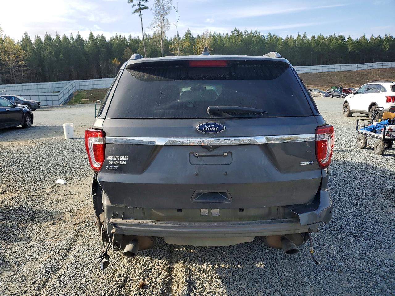 Ford Explorer Xlt