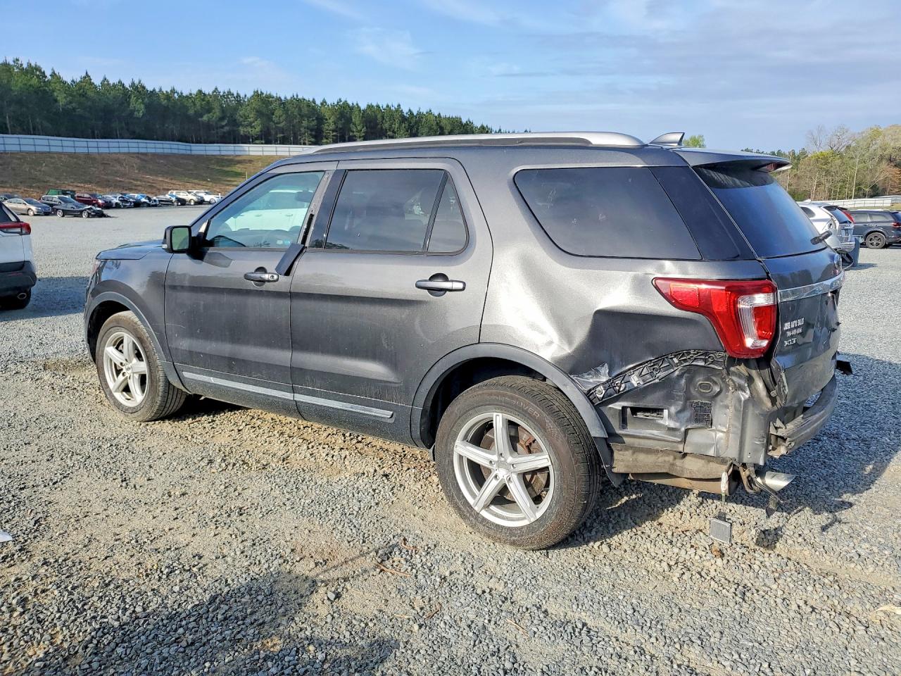 Ford Explorer Xlt